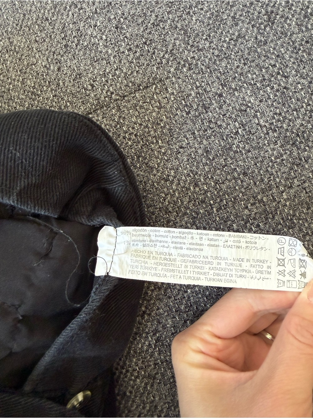 Zara High Waist Black denim Shorts - Picture 4 of 5